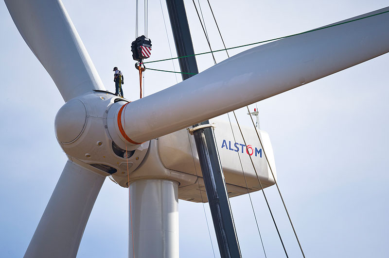  third and final blade was attached to the Alstom Eco 100 wind turbine