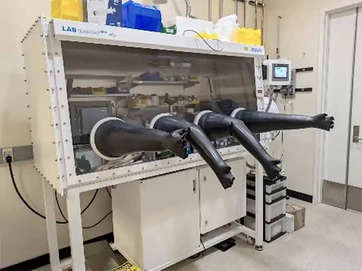 bulk-materials-synthesis-2 Nanoparticle/Nitride Glovebox