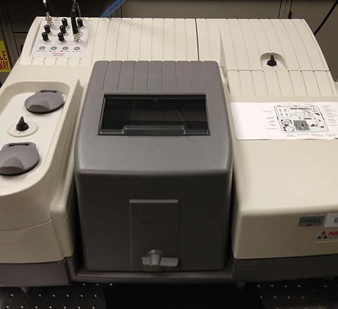src-thermo-scientific-ftir Photo of Thermo Scientific FTIR instrument