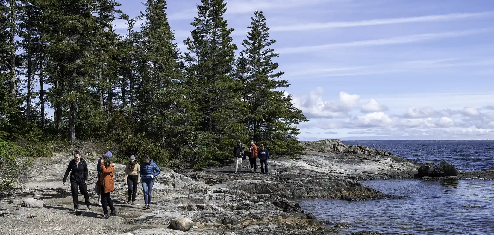 etipp-tech-assistance-69933-hero Islesboro, Main Energy Jamboree organizers meet and greet at the town beach.