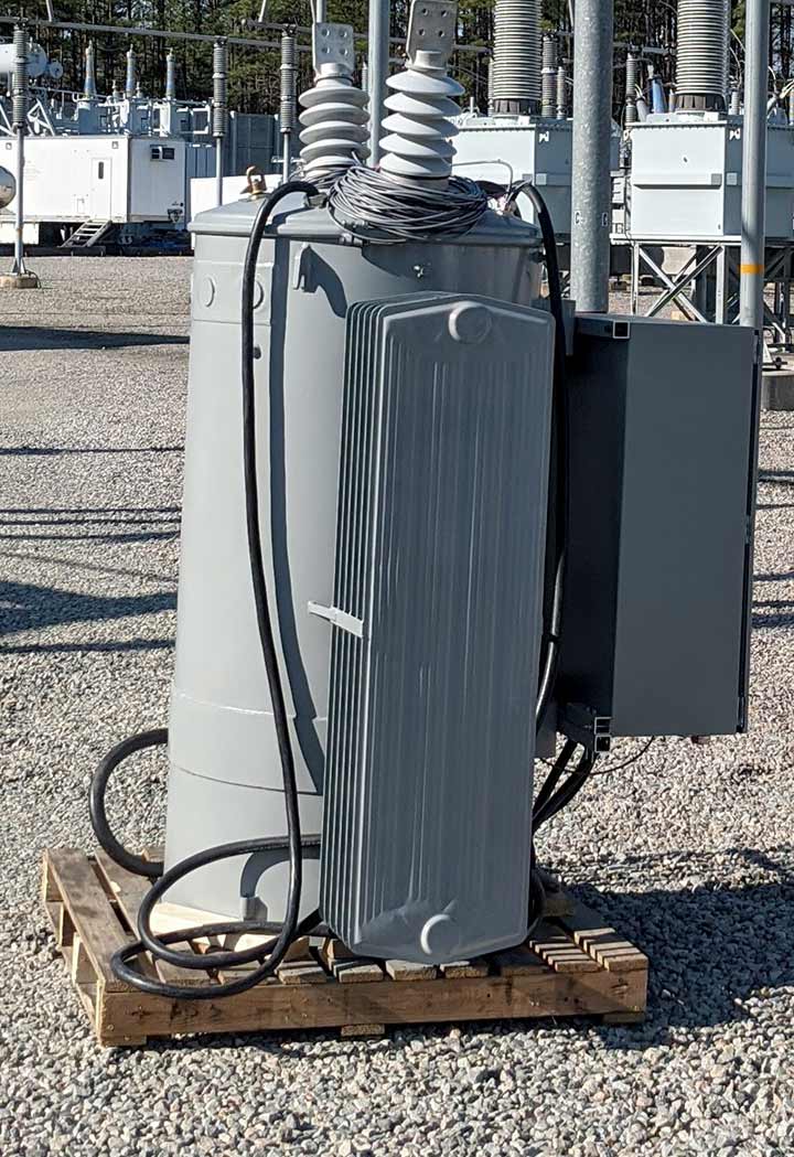 Photo of a large power router.