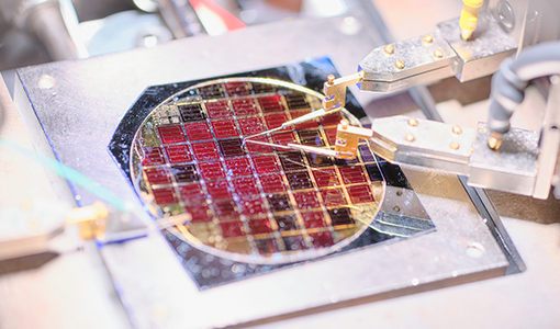 NREL, Mines Researchers Show Advances in Development of III-V Solar Cells for Use on Earth