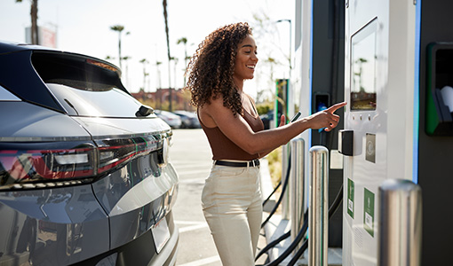 NREL Supports Efforts To Solve Drivers' Electric Vehicle Charging Experience Challenges