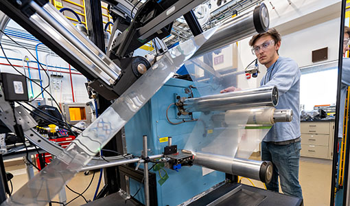 NREL To Lead New Lab Consortium To Enable High-Volume Manufacturing of Electrolyzers and Fuel Cells