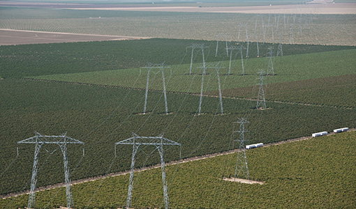 Planning and Development Pathways for Building Interregional Transmission