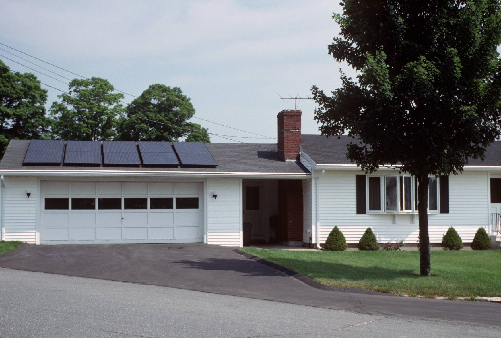 Photo of home with rooftop solar