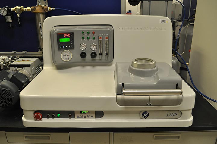 A photo of the Vacuum Solder Reflow Station
